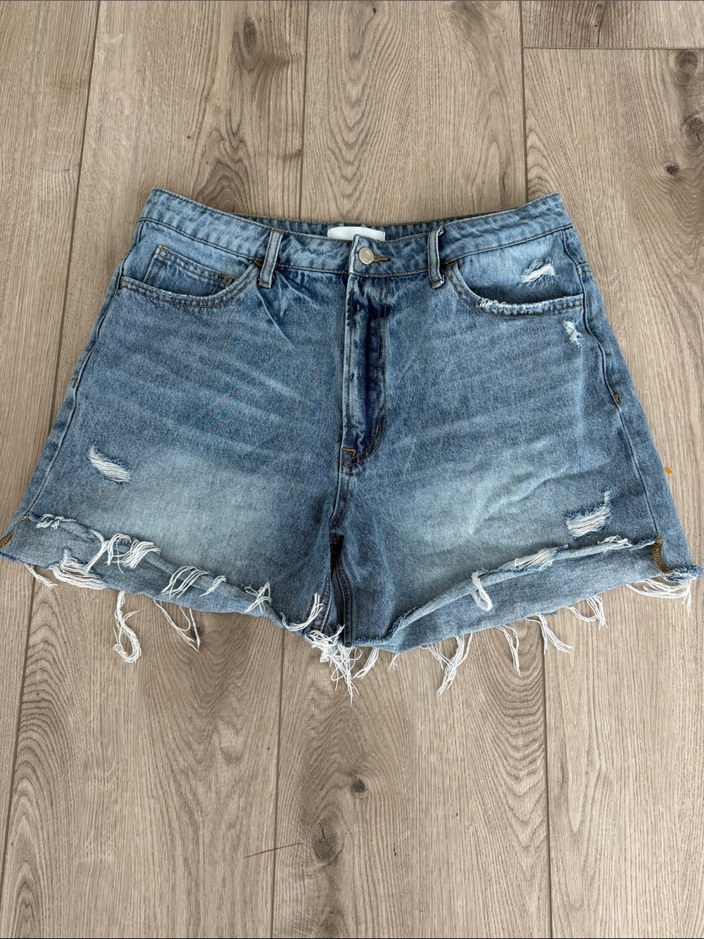 Vervet | High-Rise Light Blue Distressed Denim Shorts